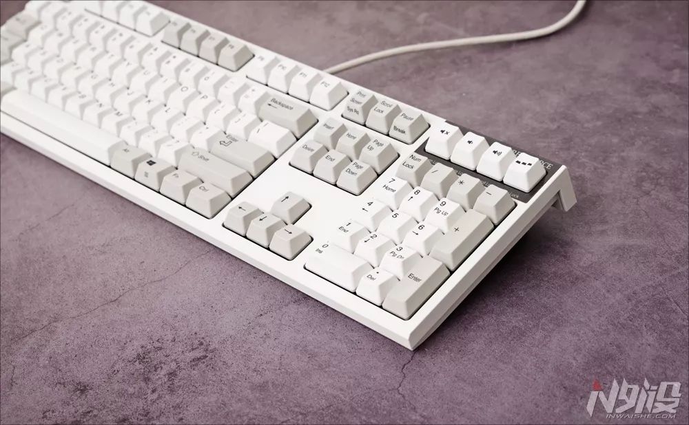 realforce燃风的pfu联名版,realforcepfu联名