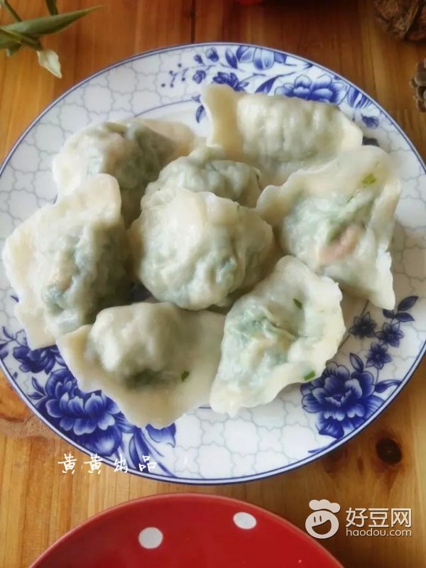超级美味的韭菜牛肉虾仁饺子,韭菜虾仁鸡蛋水饺鲜香味美一盘子