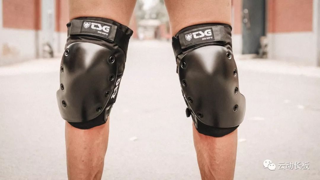 玩DH/FR？那你一定要了解这款革命性的长板专属护膝
