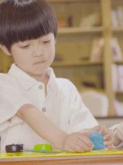 彩泥豌豆宝宝,大米彩泥作品