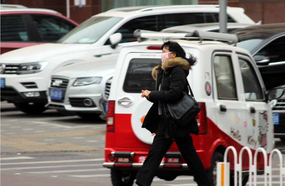 辟谣医学上不存在eb流感病毒,EB流感
