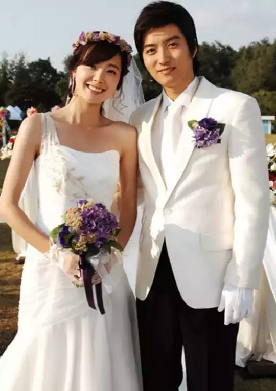 因戏生情结婚,因戏生情终于公布恋情