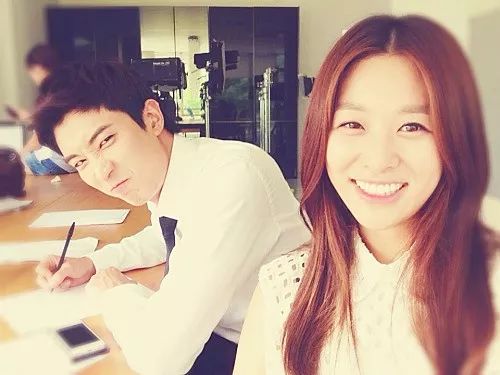 因戏生情结婚,因戏生情终于公布恋情