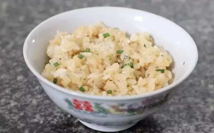 香气扑鼻的猪油拌饭,滋味拌饭