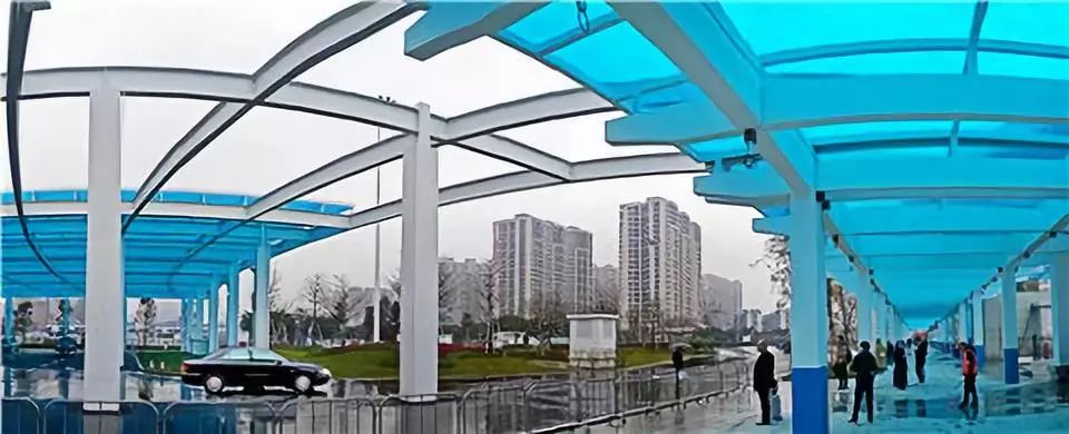 动车组增加到13.5对！汕头火车站这样做，确保站内良好交通秩序！