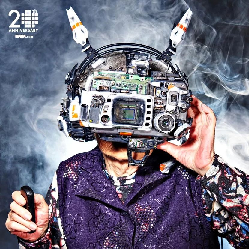 日本老奶奶搞笑摄影,九十多岁的日本奶奶摄影