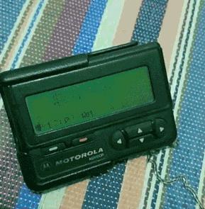 这些如果都看过你已经不再年轻了!周二下午的电视3碟连放的新科VCD……