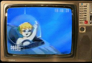 这些如果都看过你已经不再年轻了!周二下午的电视3碟连放的新科VCD……