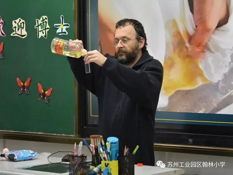 苏州这所小学有194位博士家长，一年上了60多节博士课