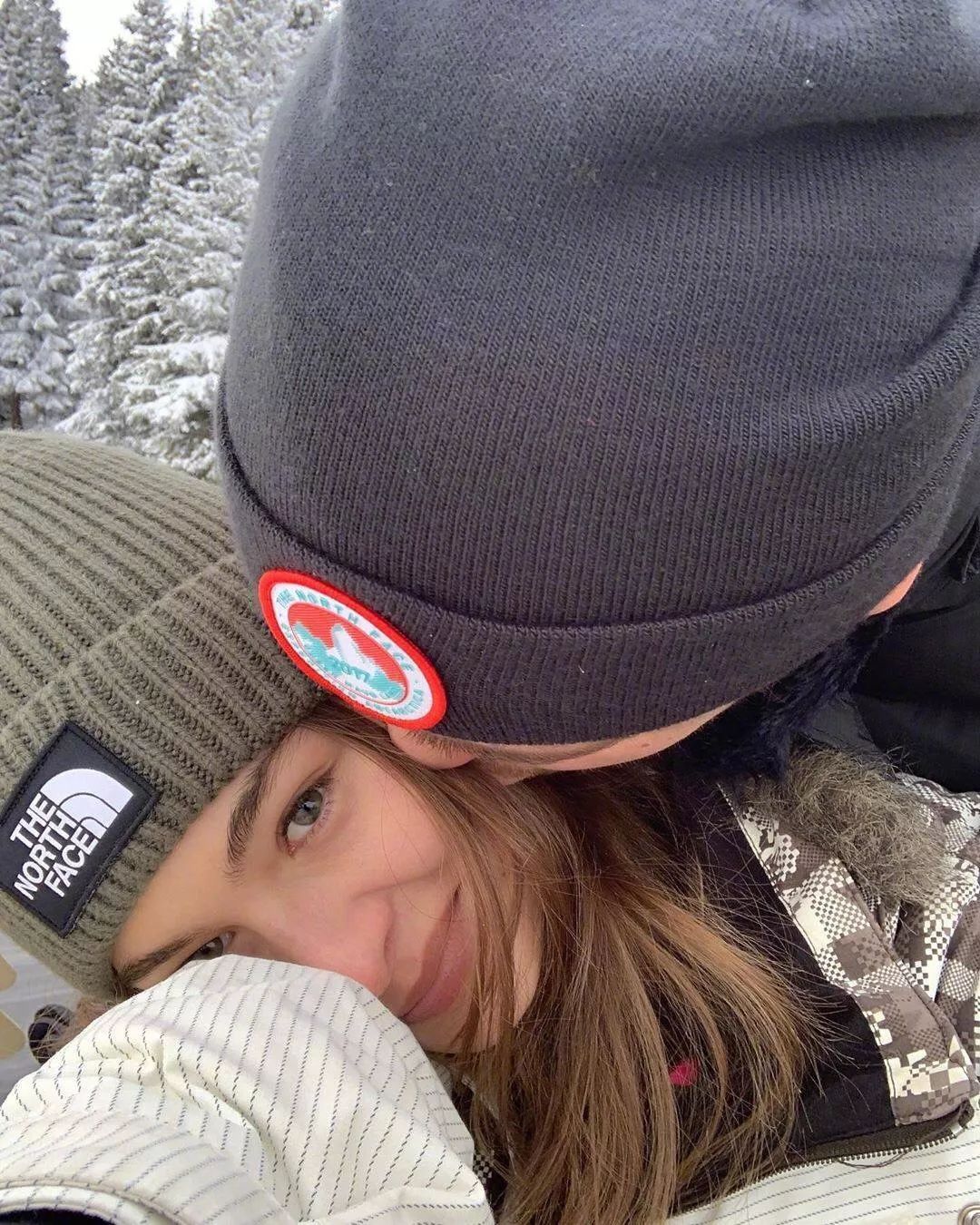 金卡戴珊近日出街,金卡戴珊东京街拍