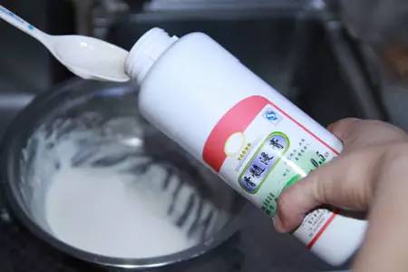 肉丸含二三十种添加剂视频,1粒肉丸10种添加剂