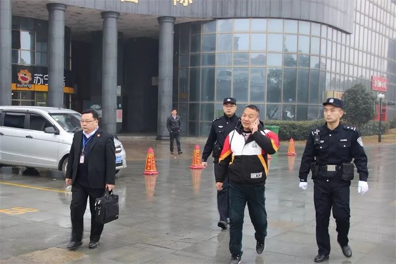 鍚堣偉娉曢櫌姹熸樊椋庢毚,娉曢櫌鎺ㄨ繘姹熸樊椋庢毚鎵ц