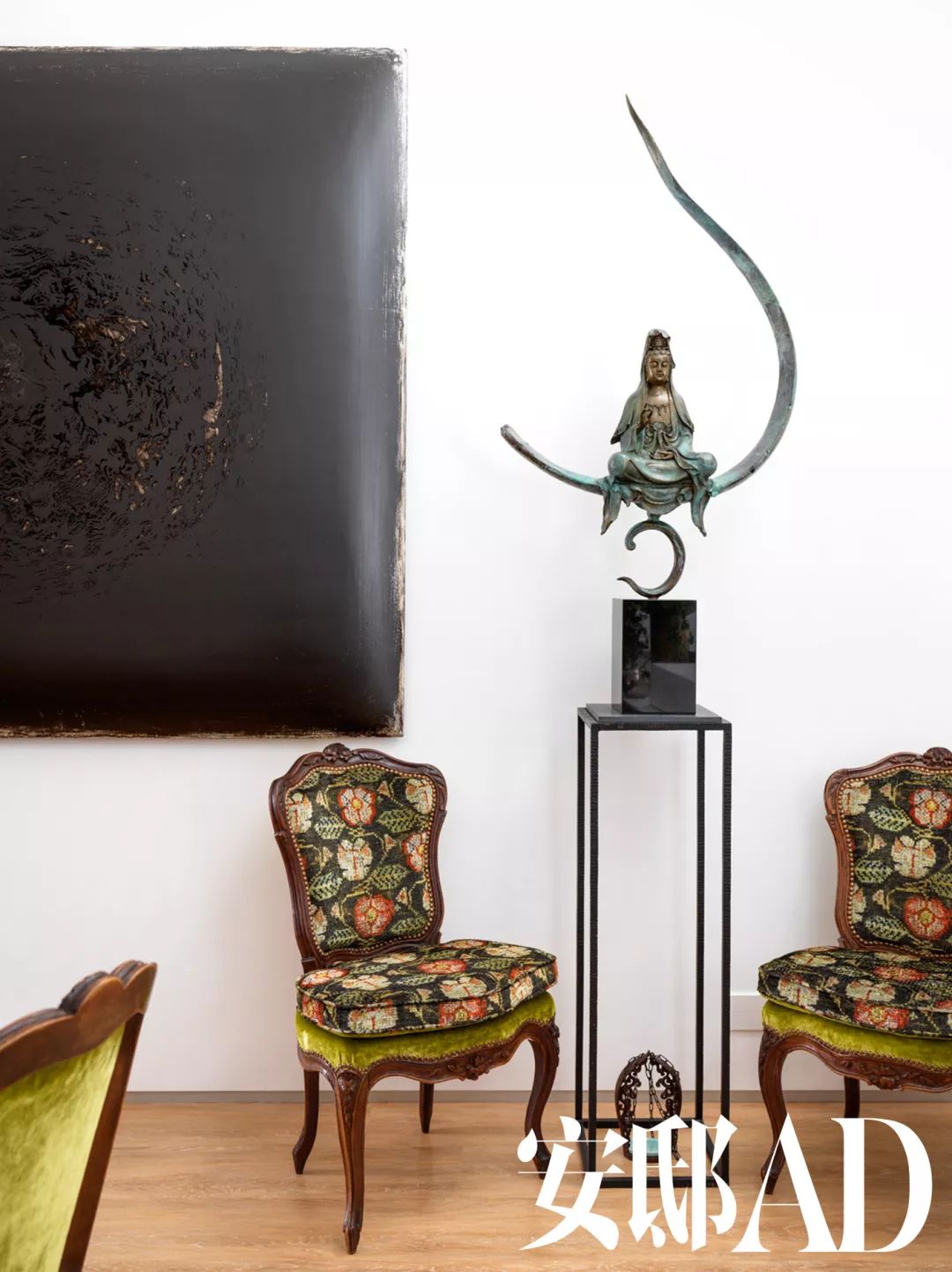 从投行界到设计圈，他给自己建了个“室内桃源”