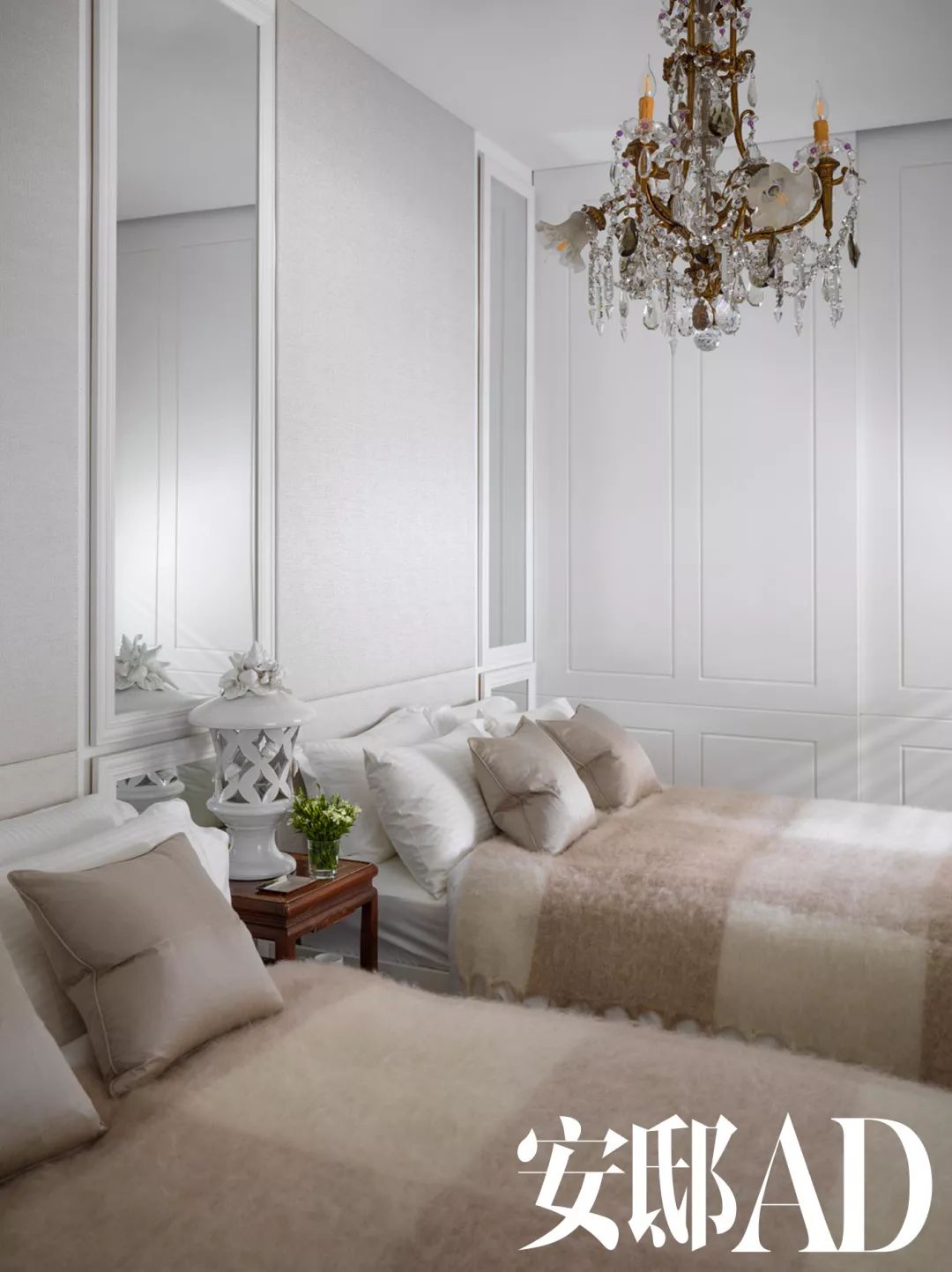 从投行界到设计圈，他给自己建了个“室内桃源”