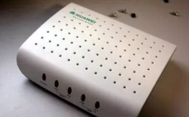 40年40个瞬间：1996年：modem—电脑猫