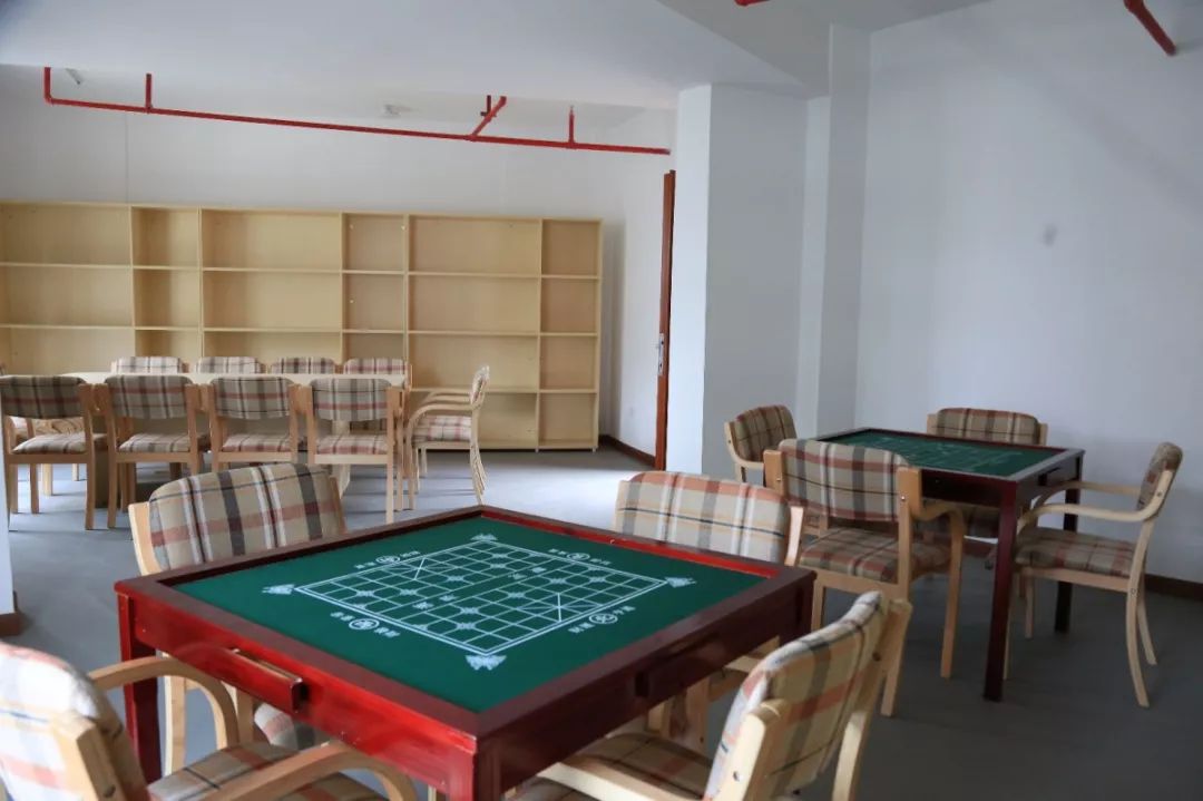 鐧借棨琛楅亾绀句細绂忓埄涓績鎴愮珛鏃堕棿,鐧借棨琛楅亾绀句細绂忓埄涓績