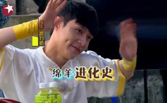 张艺兴弹琴喜剧之王,向往的生活张艺兴唱歌喜剧之王