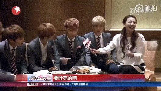 张艺兴弹琴喜剧之王,向往的生活张艺兴唱歌喜剧之王