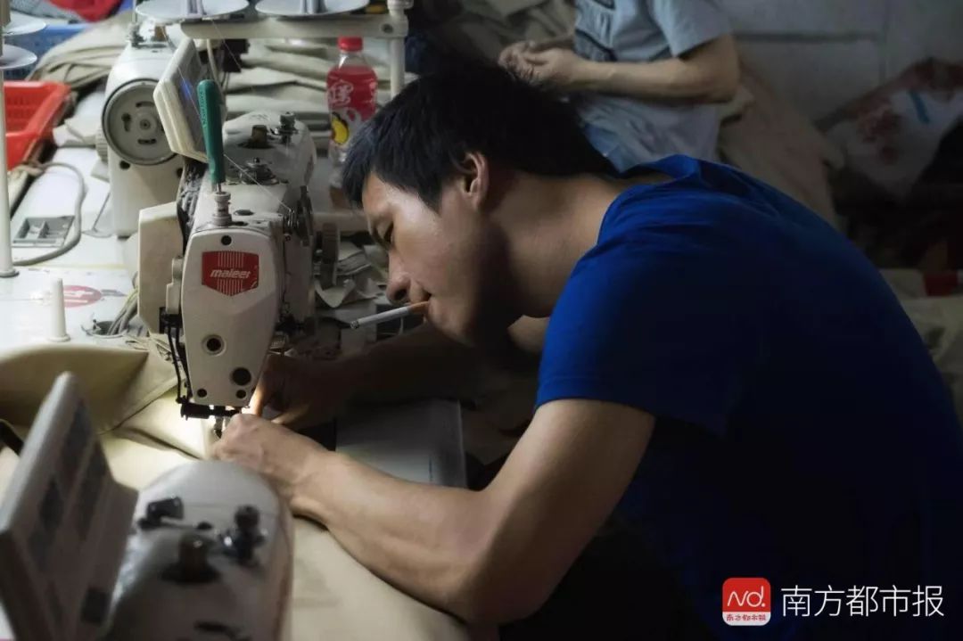 机智！中大老师坟头开课了！古墓附近还有惊人发现｜南都早餐