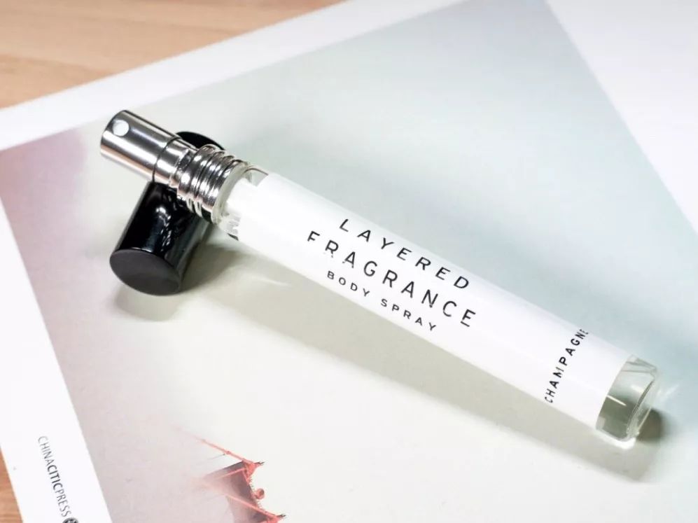 日本持久淡香试管香水,高档试管香水