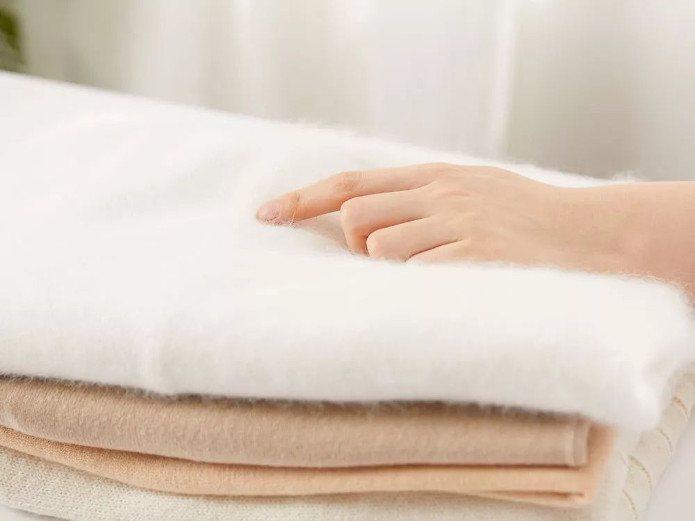 用洗衣液洗衣服最干净的方法,去除衣服毛絮的洗衣液