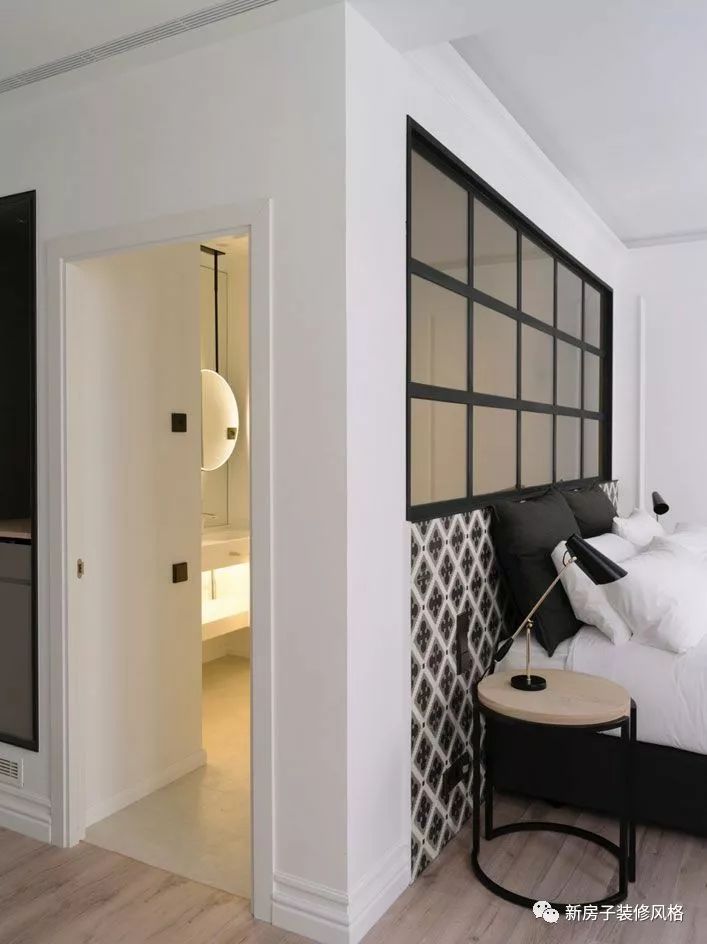 卧室门正对洗手间门怎么化解,卧室门正对厕所门五帝铜钱怎么挂