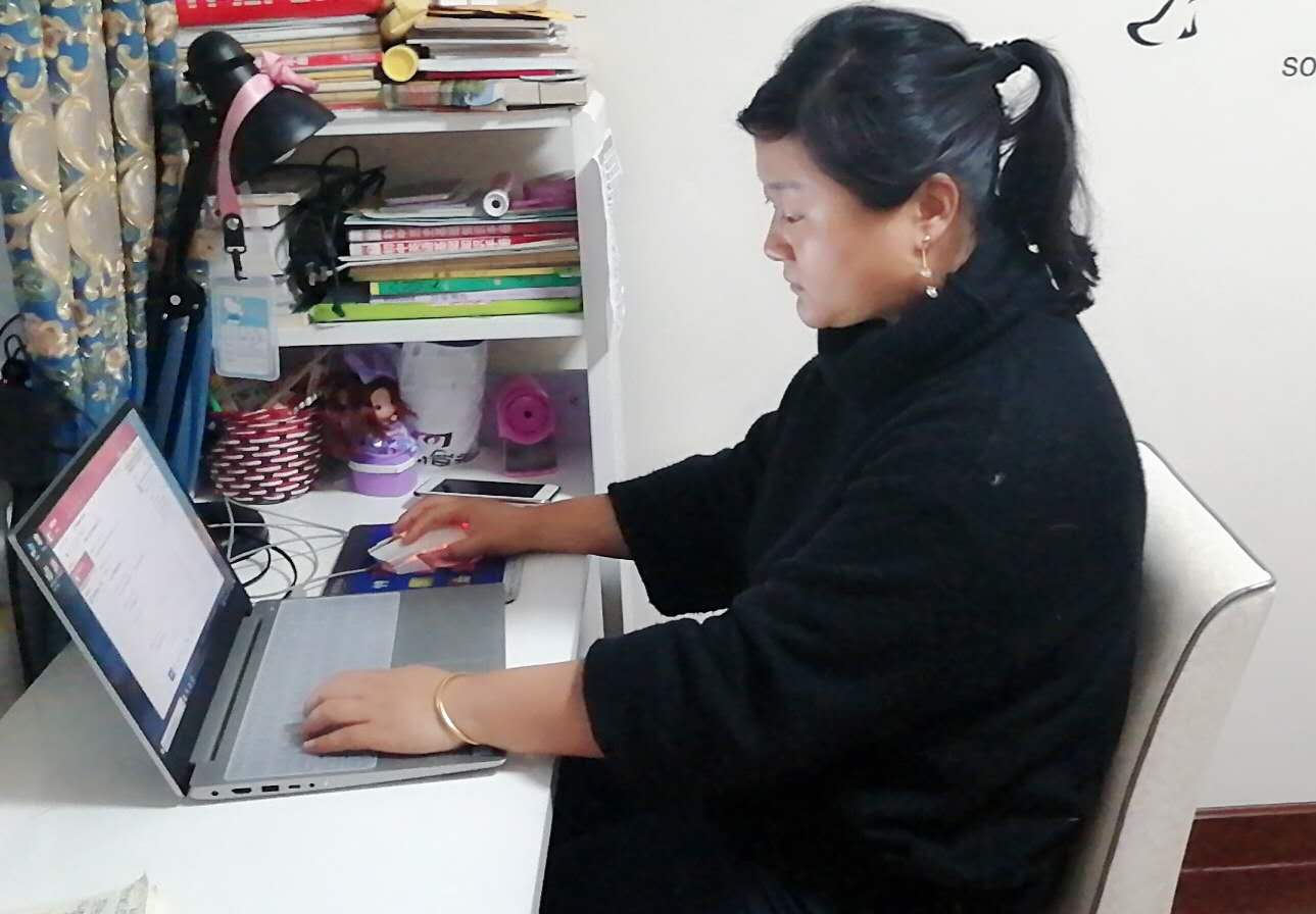 80后宝妈一路坎坷创业逆袭,宝妈创业7年电商