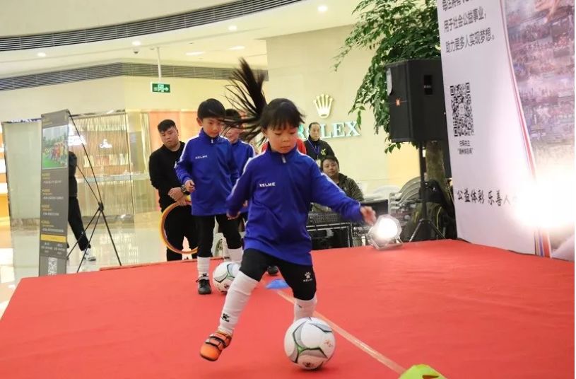 「城市风彩」亚洲杯近在身边，浙江各地体彩陪你欢聚看比赛