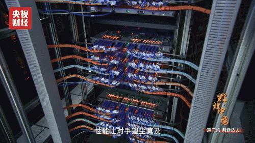 向女生表白她会紧张吗,跟她表白她很犹豫