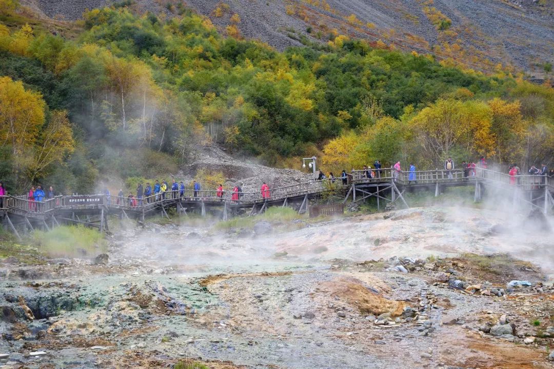 中国哪些温泉度假胜地,中国10大温泉