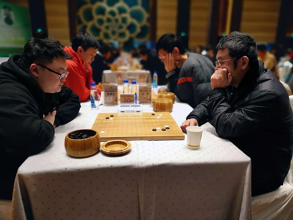 晚报杯王琛9连胜一骑绝尘AI时代远程复盘成主流