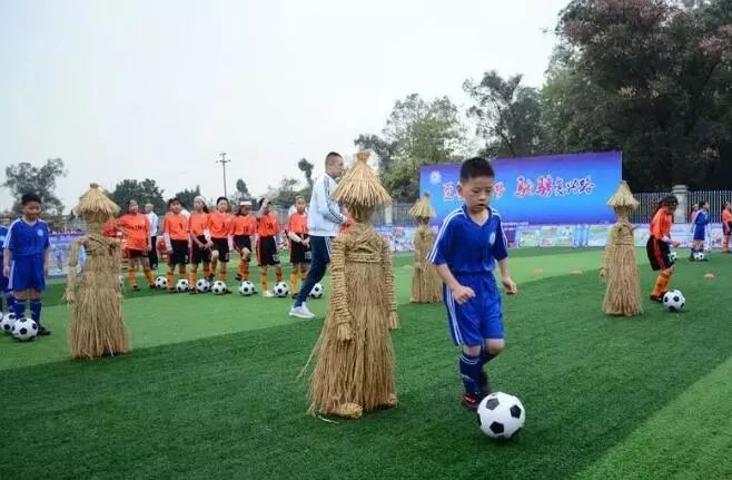 四川达州足球学校排名,成都市足球特色学校名单