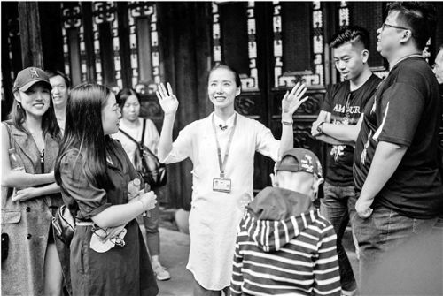 看看你支付宝一年花了多少钱,看看支付宝存了多少钱