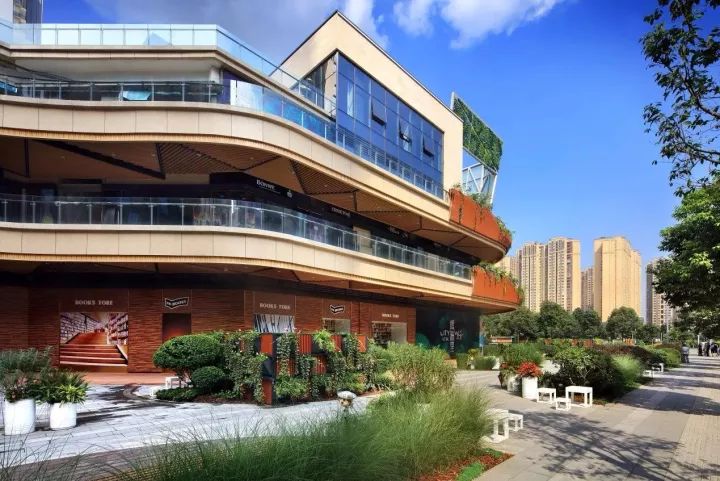 太美！空中连廊、街角绿地……成都高新串起269公里风景线