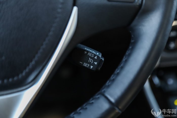 丰田卡罗拉双擎跑多少公里后省油,卡罗拉双擎精英版用什么模式省油