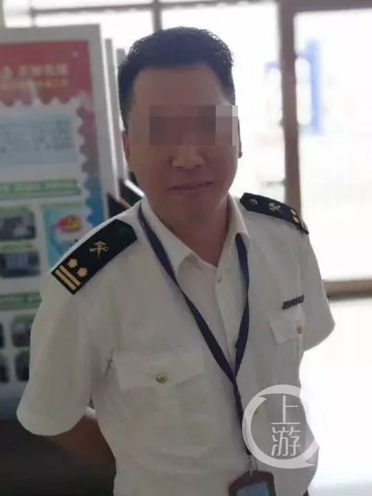 妻子举报海关丈夫出轨多名女子,大连海关关员出轨多名女代购