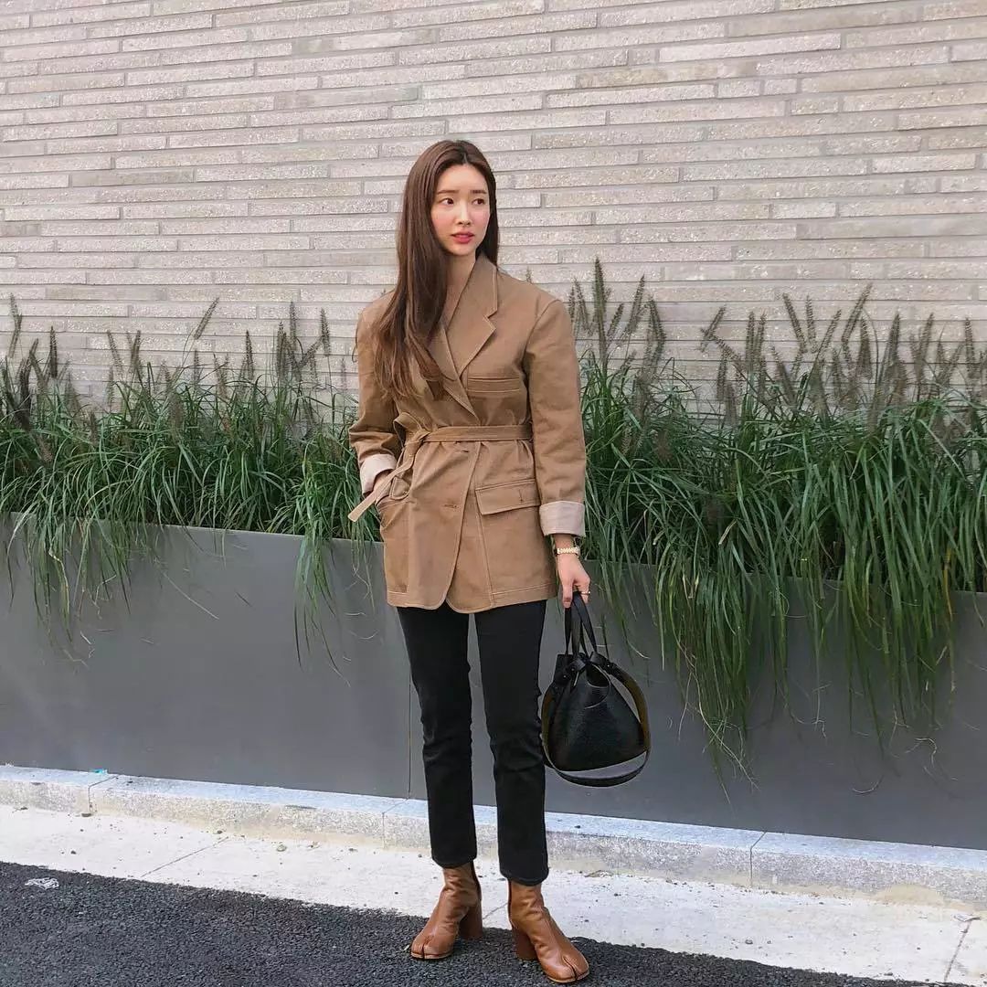 韩国女私服穿搭,韩国女星私服极简风穿搭