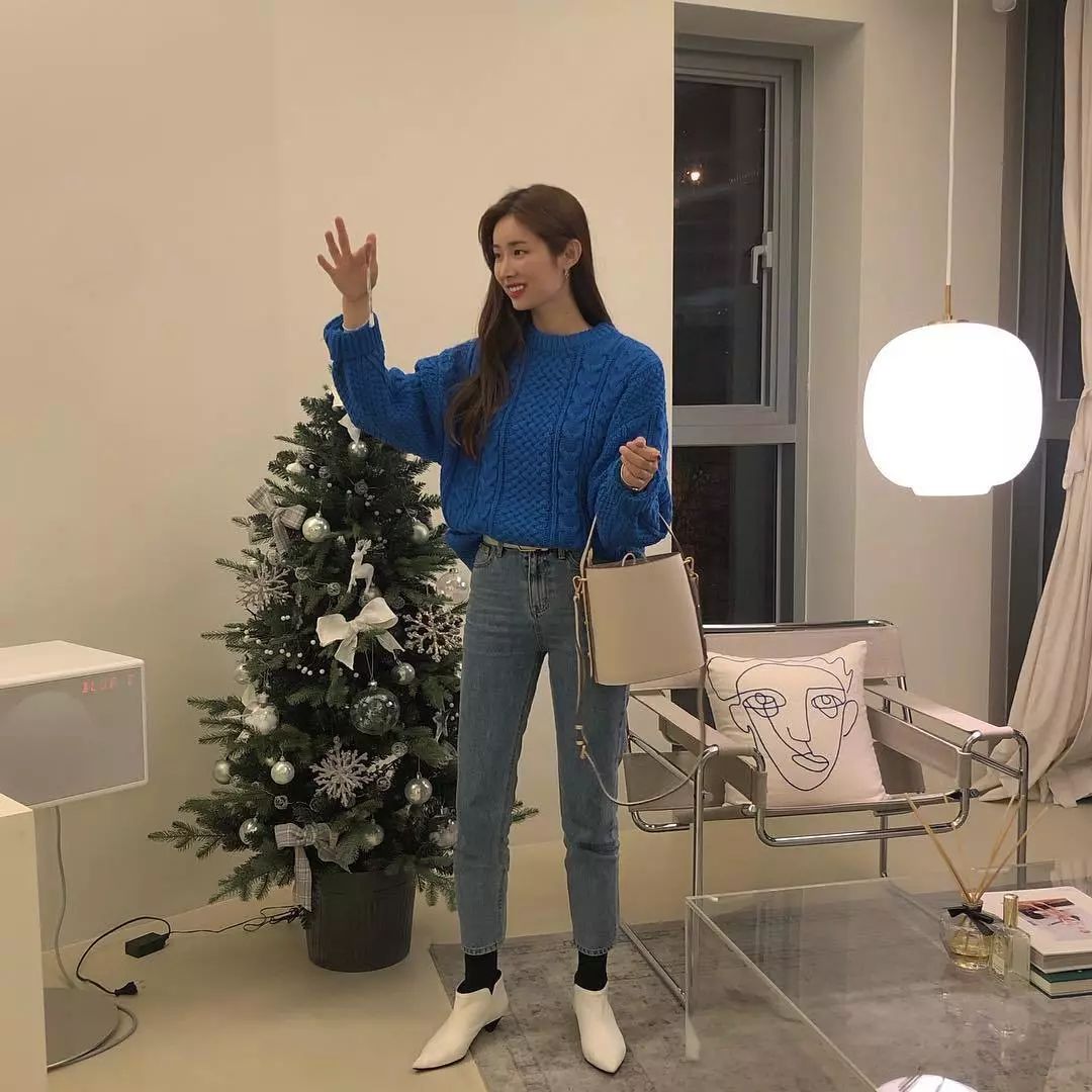 韩国女私服穿搭,韩国女星私服极简风穿搭