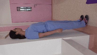 产后肚皮松垮做仰卧起坐有用吗,产后肚皮松垮皱巴巴怎么快速修复