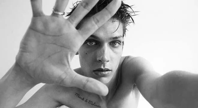 巴宝莉广告评价,巴宝莉新春广告