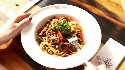 9.9元吃6顿西餐,9.9元牛排