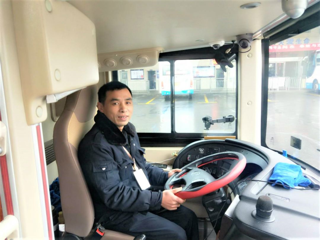 小型客车驾驶技巧,客车驾驶常识