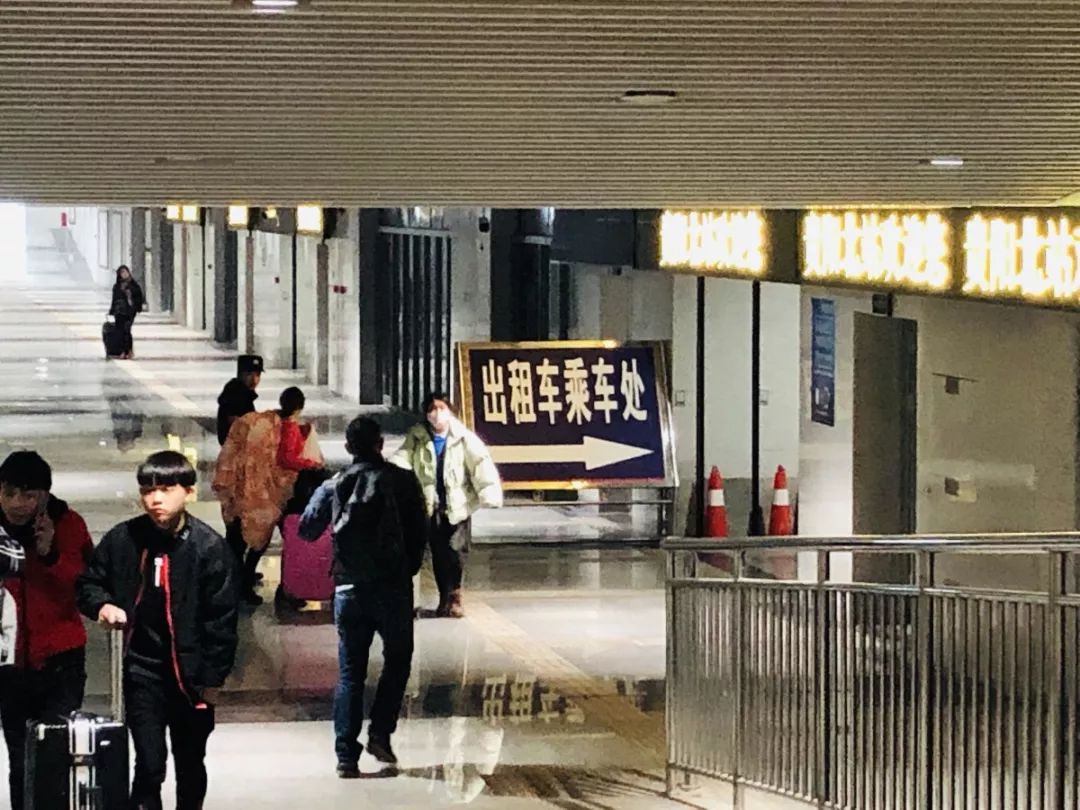 贵阳北站是不是很偏僻,贵阳北站怎么找不迷路