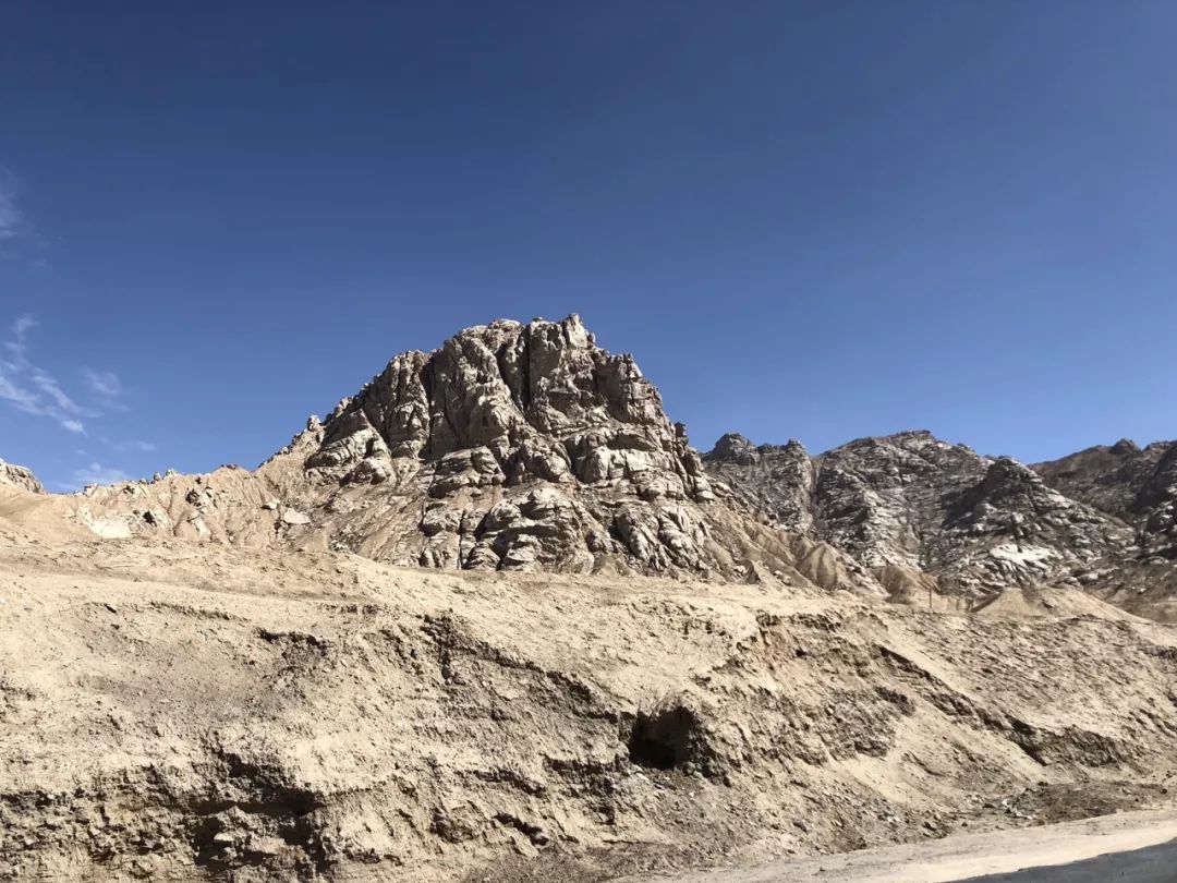 休整后的进击，巍巍昆仑就在眼前……「白龙马3号的青藏线之旅」