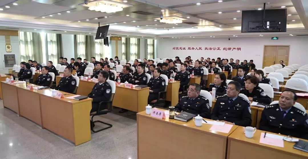 看似寻常最奇崛寻常在何处,看似寻常最奇崛胜似容易最艰辛