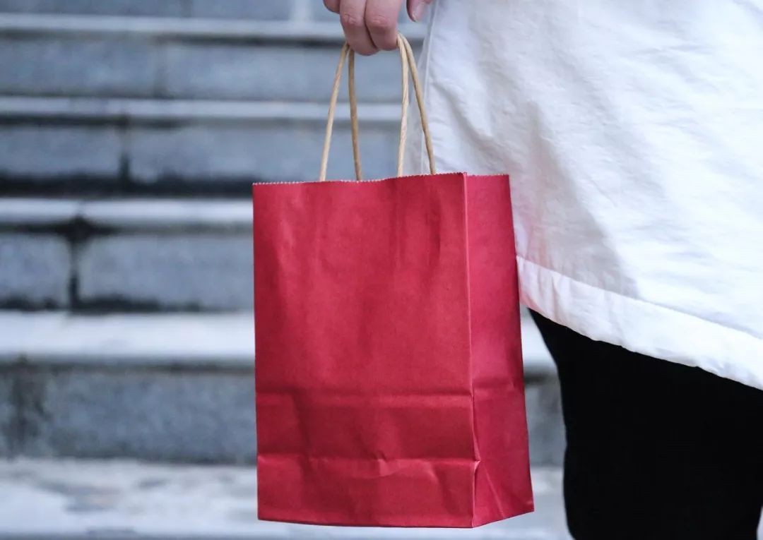 今天鸡鸣寺人还多么,今晚鸡鸣寺人多吗