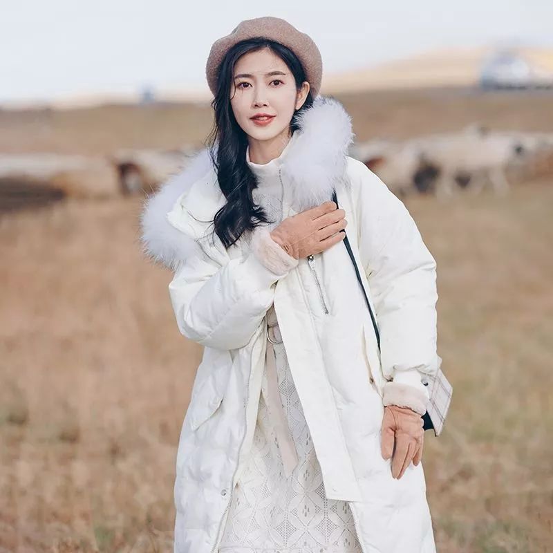 在家里自己洗羽绒服怎么洗才干净,黑色羽绒服如何洗既不掉色又干净