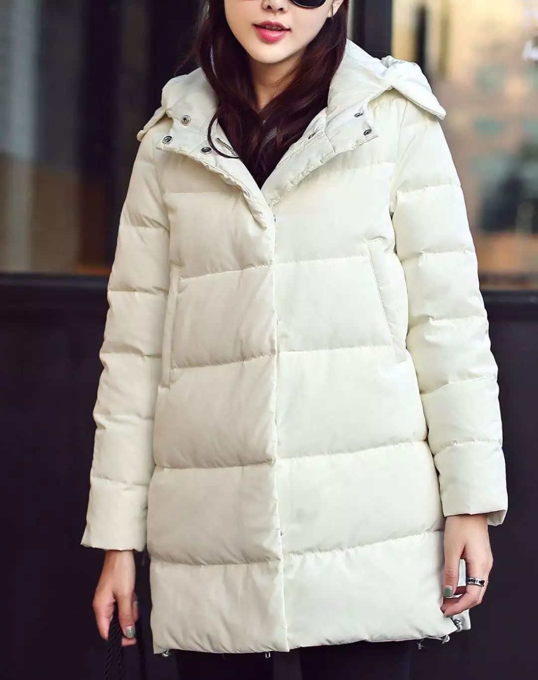 在家里自己洗羽绒服怎么洗才干净,黑色羽绒服如何洗既不掉色又干净