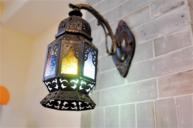 最惊艳的民宿房子,大山里面的现代风民宿