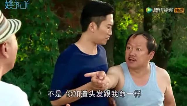 疯狂掉头发发际线后移,疯狂掉头发头发变得稀疏